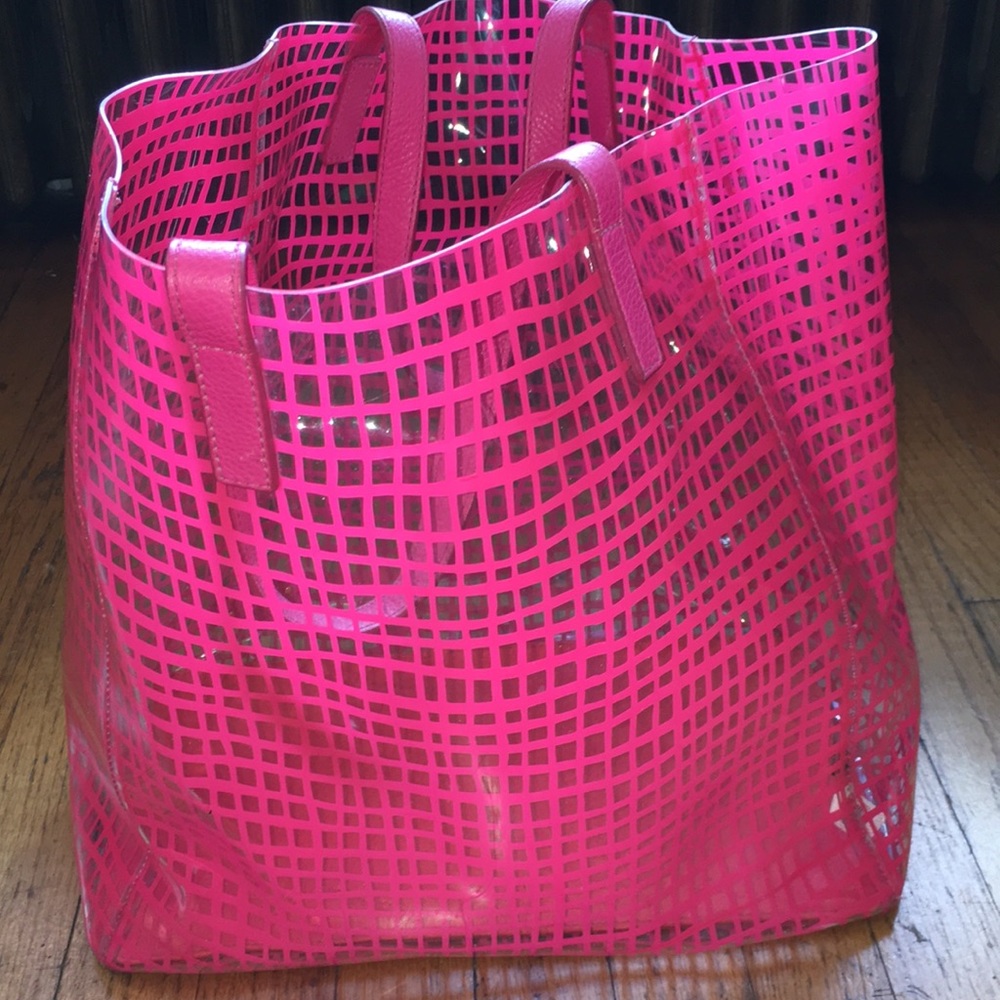 Marc Jacob Checkmate PVC Tote - Picture 3 of 12